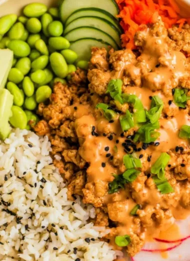 Bang Bang Ground Turkey Rice Bowls served in a vibrant bowl with fresh ingredients