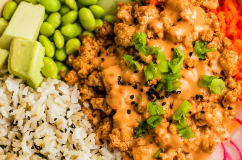 Bang Bang Ground Turkey Rice Bowls served in a vibrant bowl with fresh ingredients